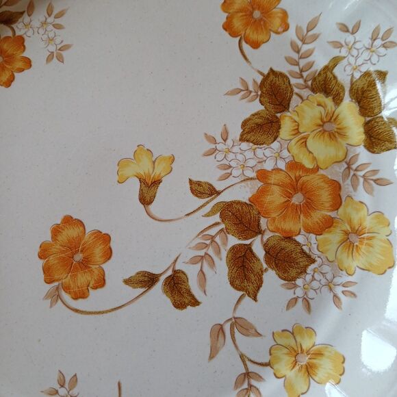 Interludes Mikasa Autumn Flower KJ 001 Dinner Plate 10 3/4” Oven Safe Stoneware - Picture 2 of 5